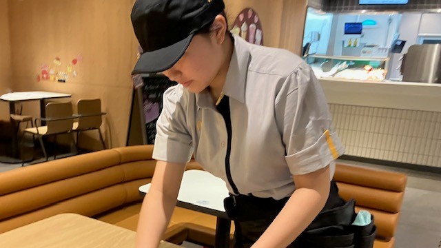 マクドナルド花園インター店 アルバイト募集情報1