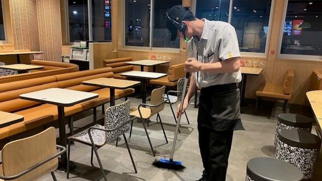 マクドナルド花園インター店 アルバイト募集情報1
