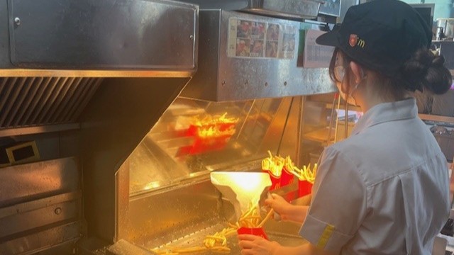 マクドナルド４０９八街店 アルバイト募集情報1