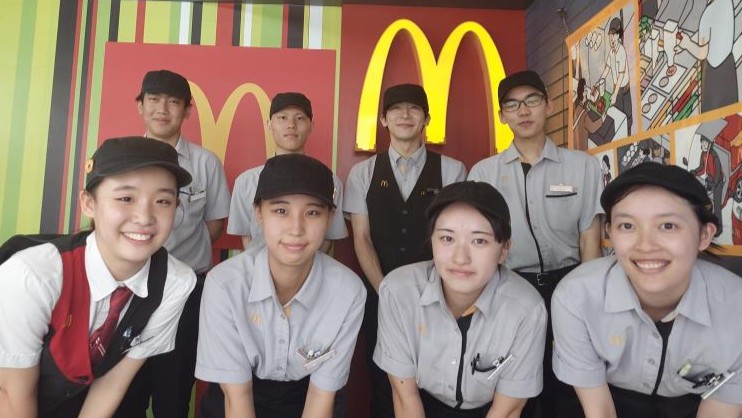 マクドナルド調布北口店 アルバイト募集情報1