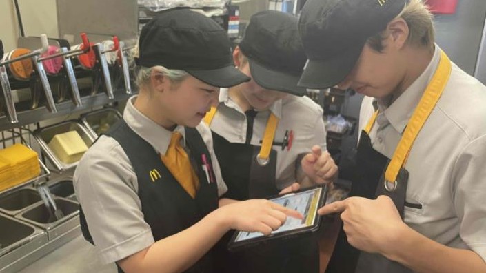 マクドナルド北綾瀬西友前店 アルバイト募集情報3