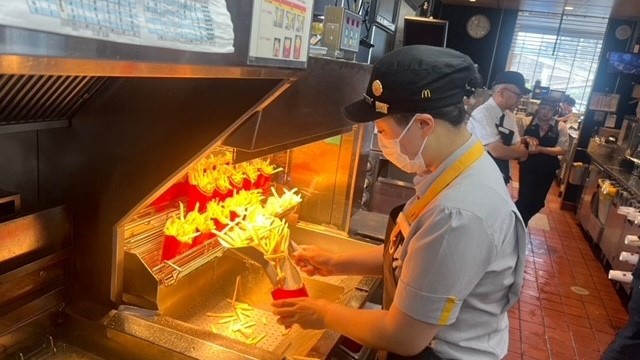 マクドナルド２３号浜田町店 アルバイト募集情報2