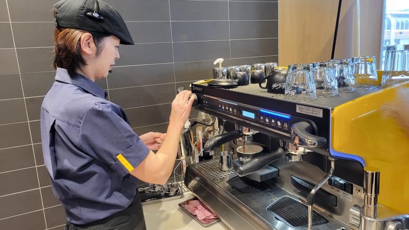 マクドナルド１０２十和田店 アルバイト募集情報3