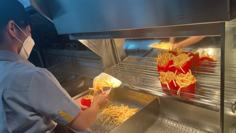 マクドナルド新大阪阪急ビル店 アルバイト募集情報3
