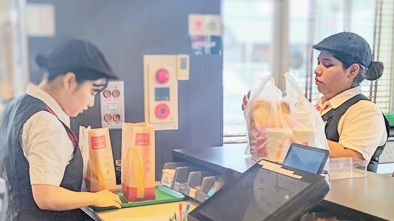 マクドナルド１１号丸亀土器店 アルバイト募集情報1