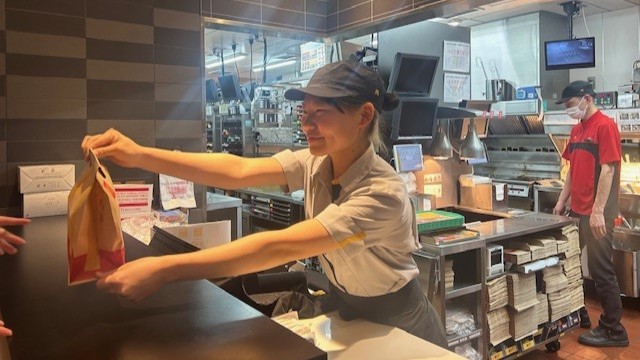 マクドナルド松山南店 アルバイト募集情報3
